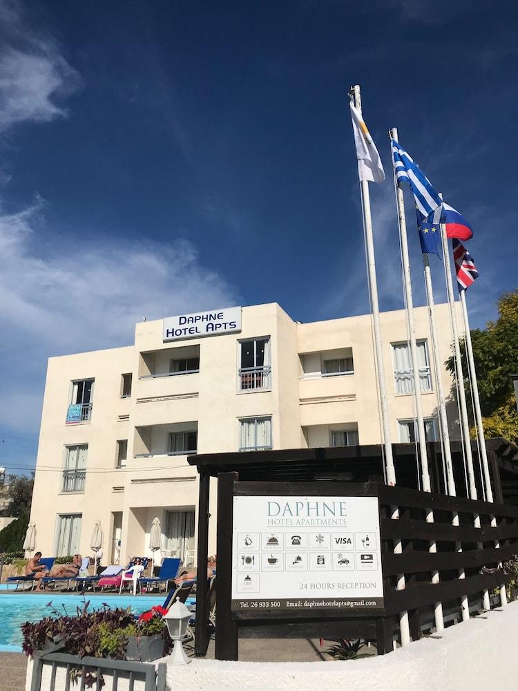 Daphne Hotel Apartments Paphos Buitenkant foto