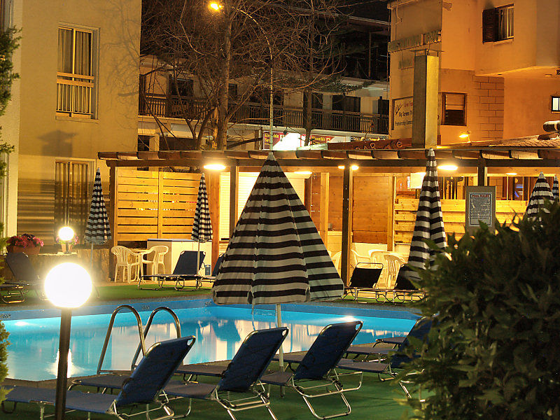 Daphne Hotel Apartments Paphos Buitenkant foto