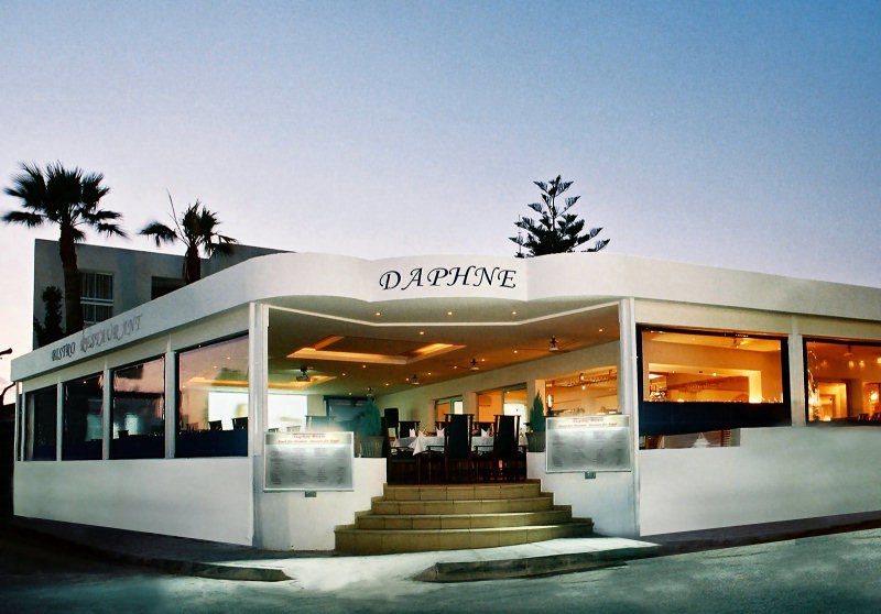 Daphne Hotel Apartments Paphos Buitenkant foto