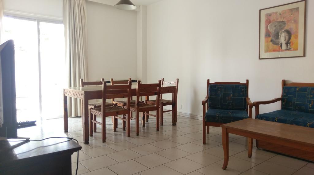 Daphne Hotel Apartments Paphos Buitenkant foto